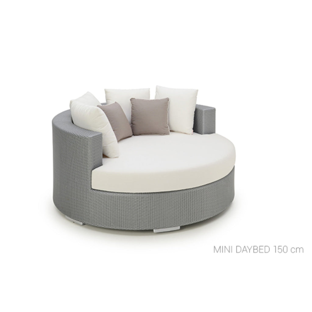 outdoor-furniture-malaysia-daybed-tabula-rasa-02