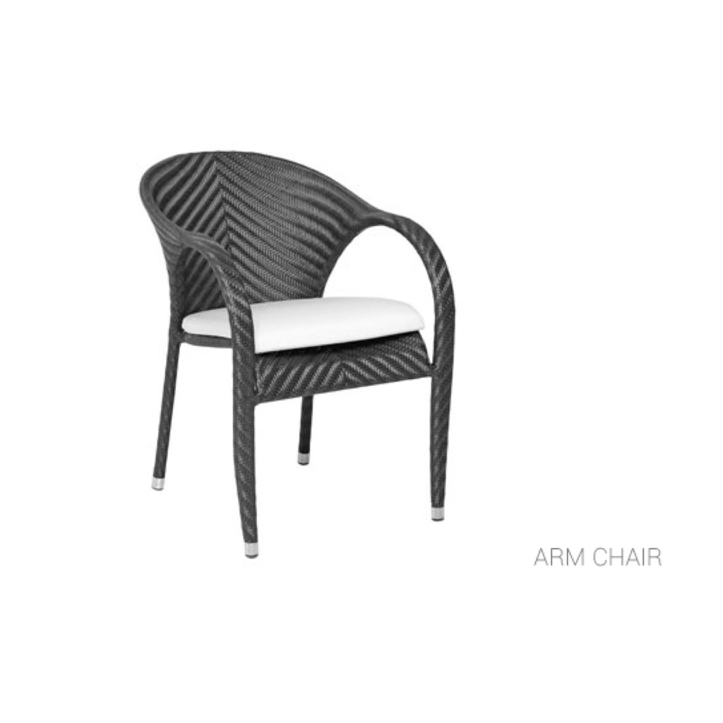 outdoor-furniture-malaysia-dining-tabula-rasa-06