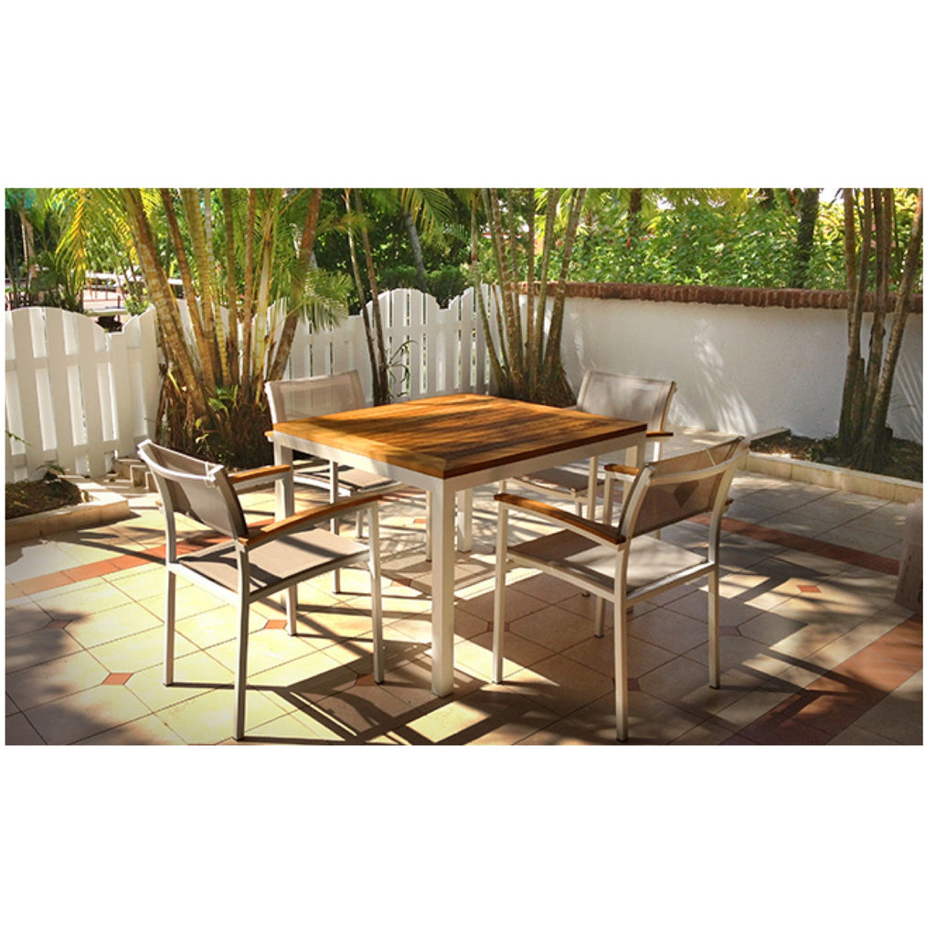 outdoor-rattan-furniture-malaysia-tabula-rasa-08