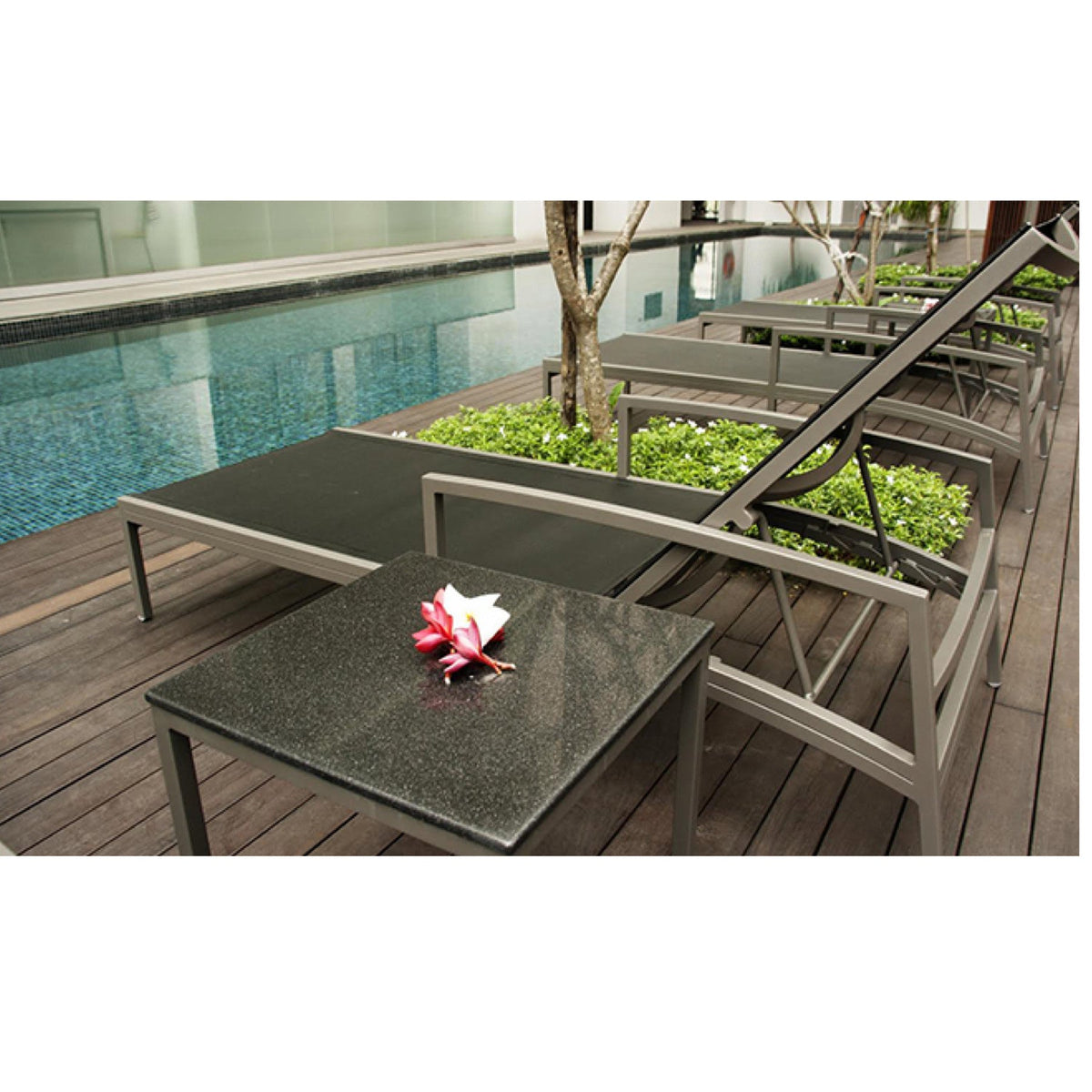 outdoor-rattan-furniture-malaysia-tabula-rasa-09