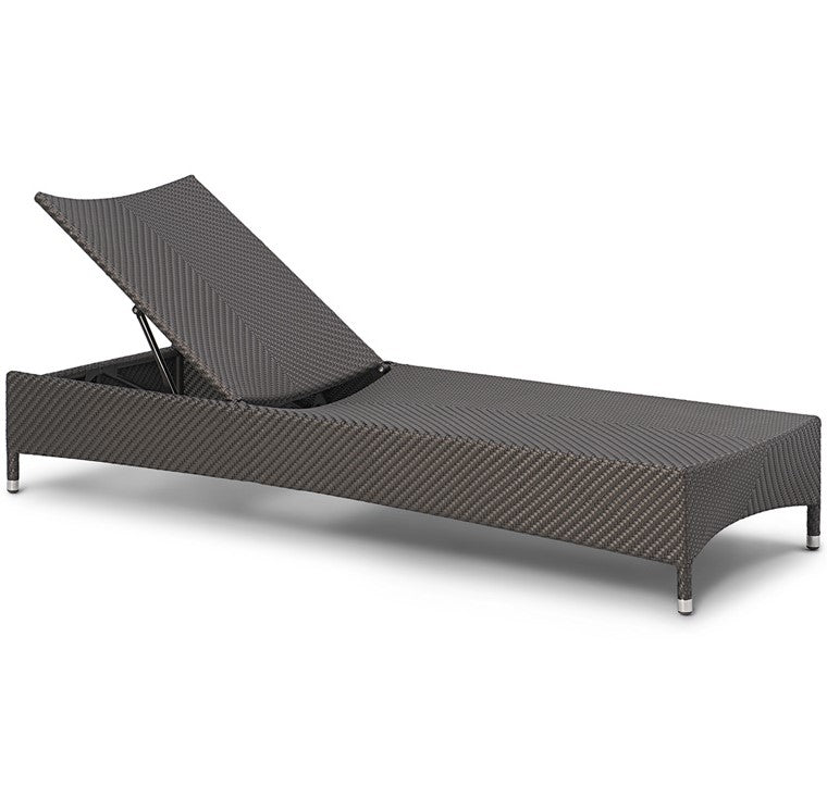 pool-sunlounger