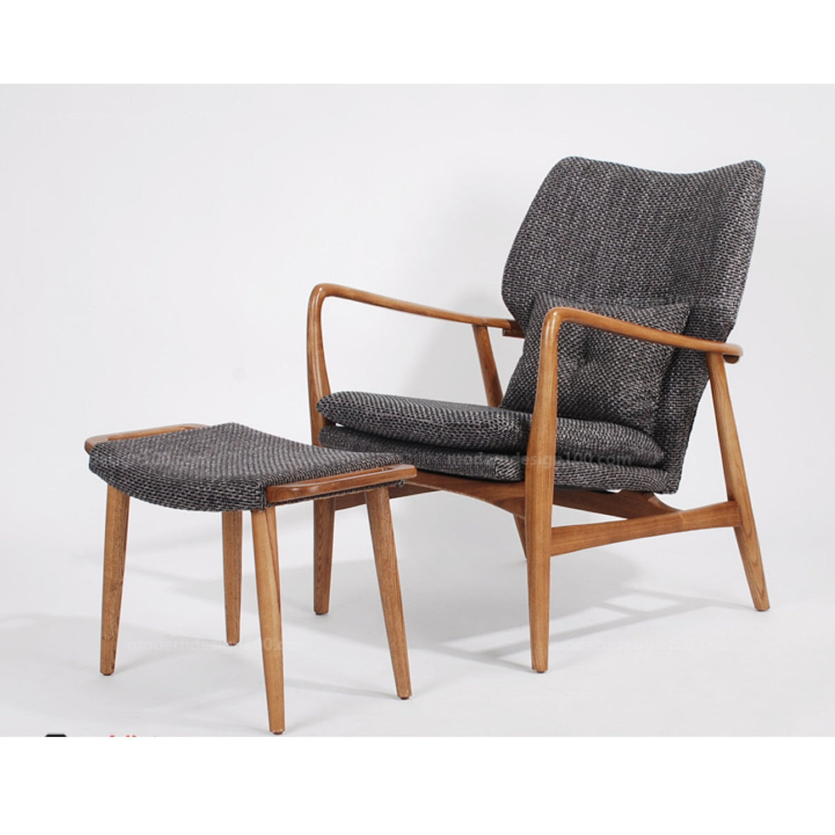 TR40024 Muscat Lounge Chair & Ottoman