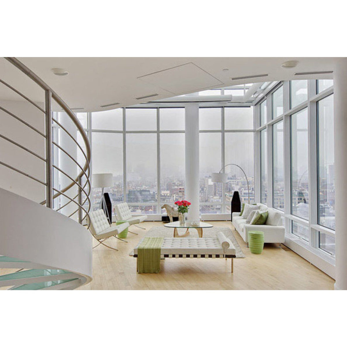 TR41006 LMVRohe Style Barcelona Bench