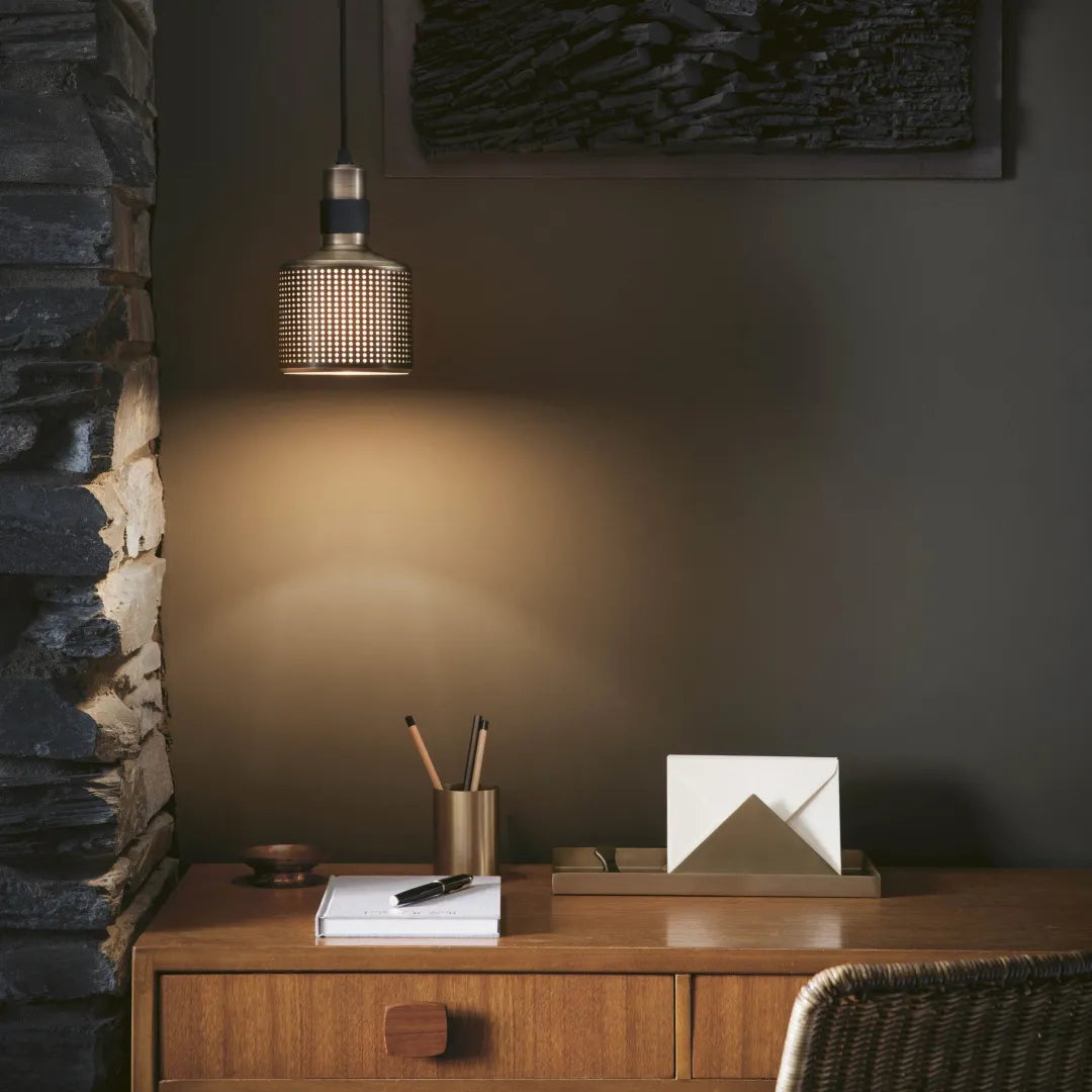 TR80143P Riddle Style Pendant Lamps