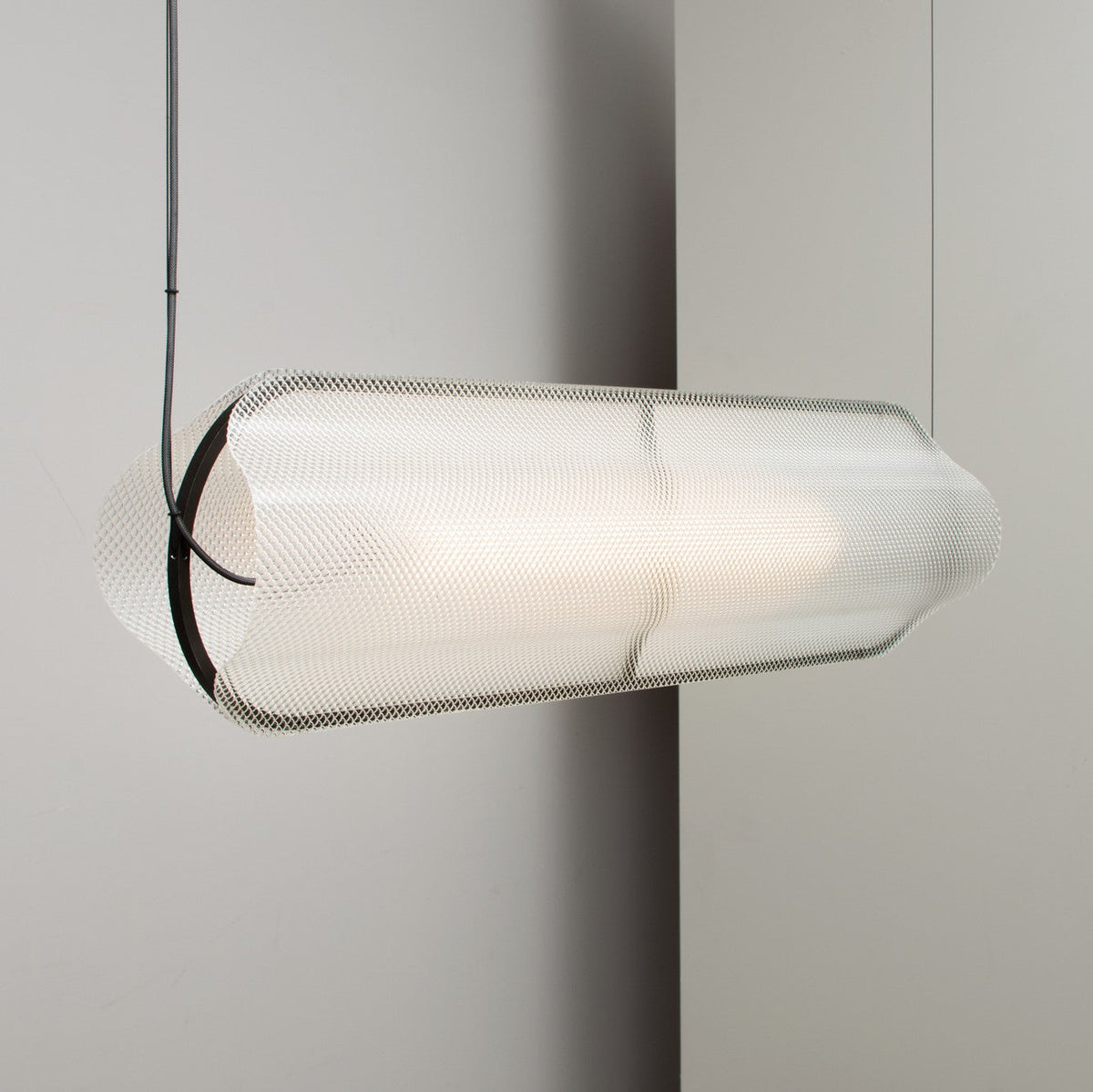 TR80179 Vale Style Pendant Lamps