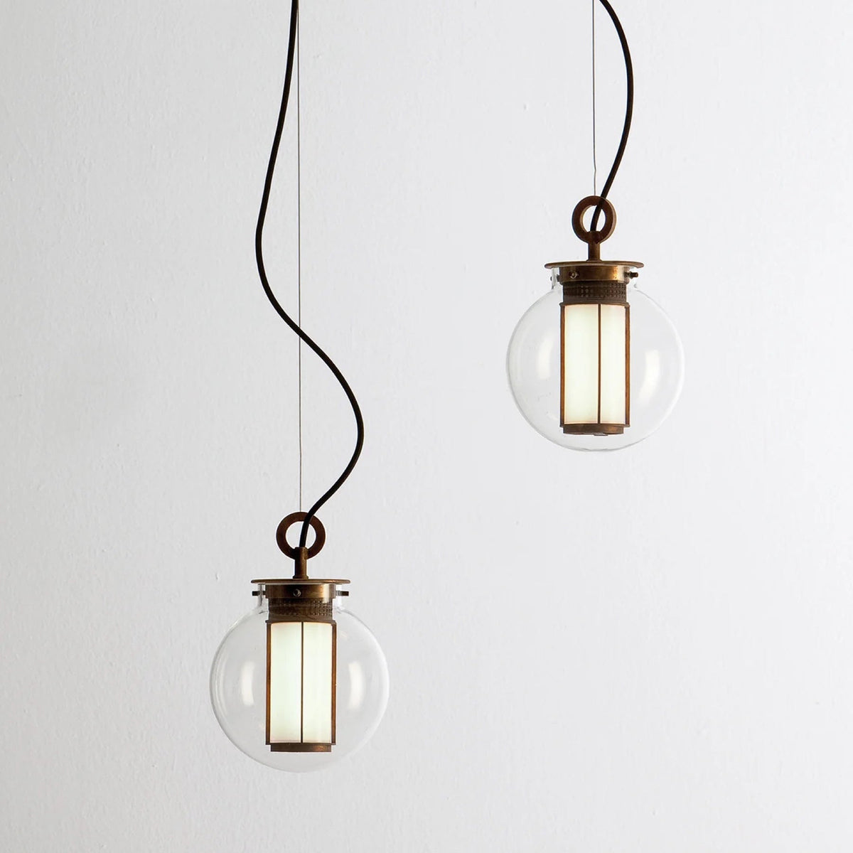 TR80257 Parachilna Bai style Lamps