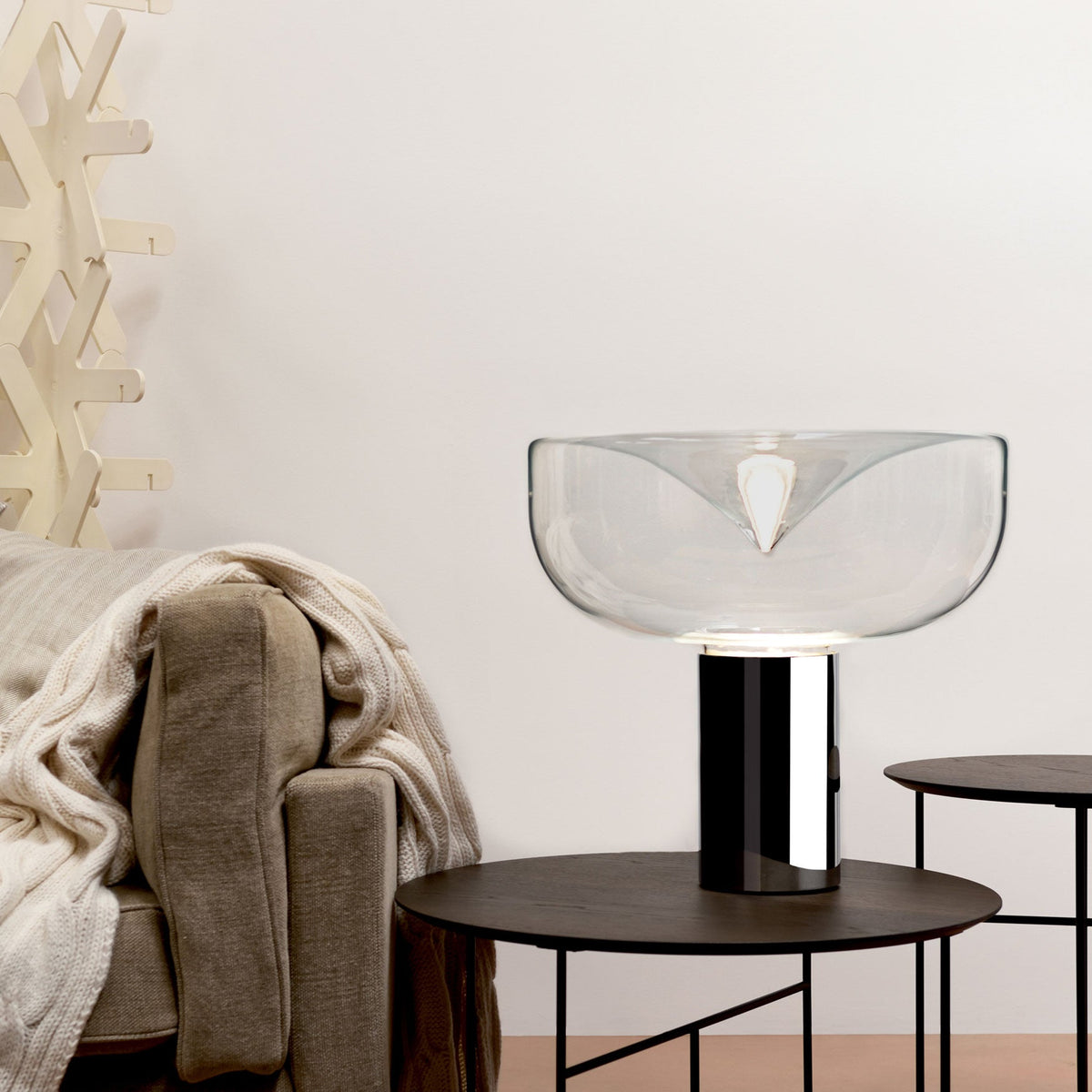 TR80267 Leucos Aella style Table Lamp