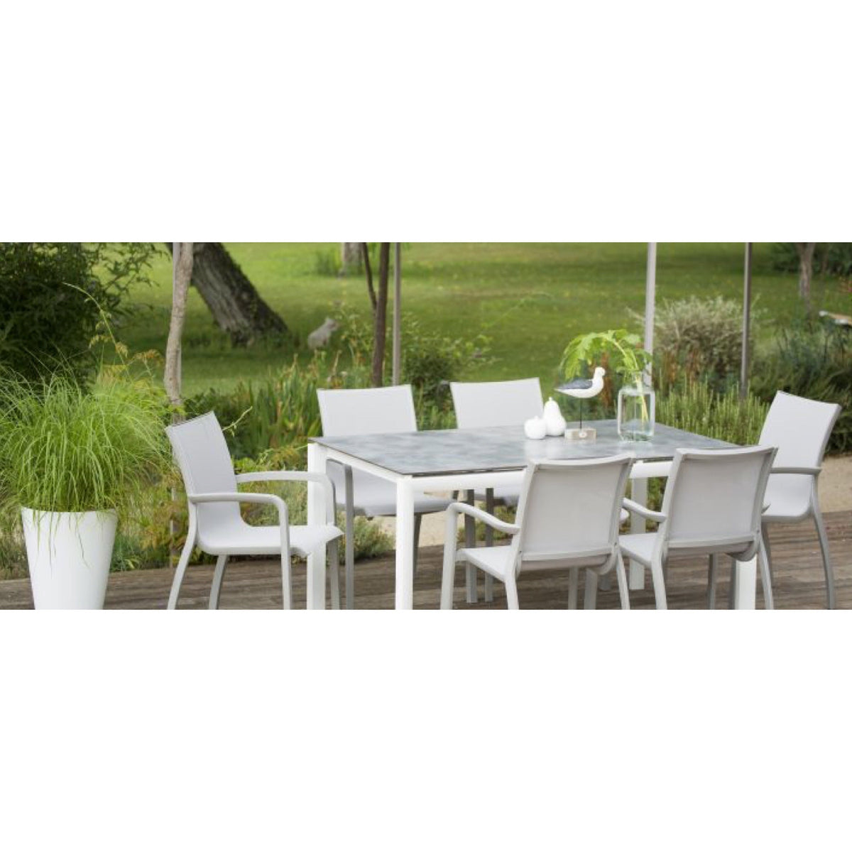 TRG10001 Grosfillex® Sunset Collections