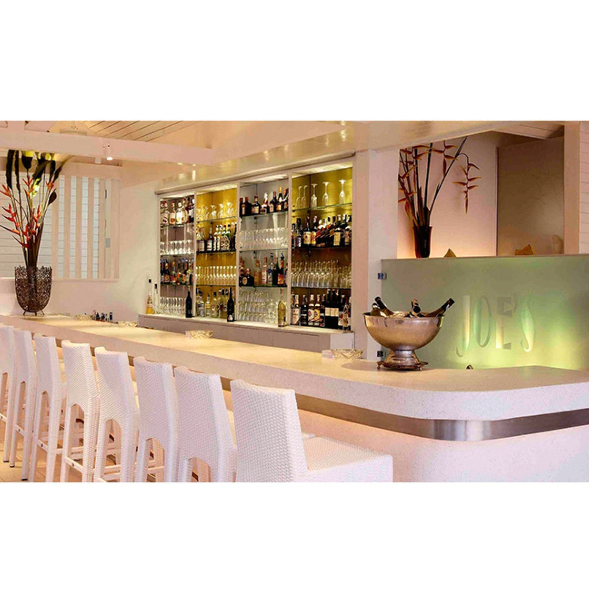TRO24001 OHMM® Tequila Barchair