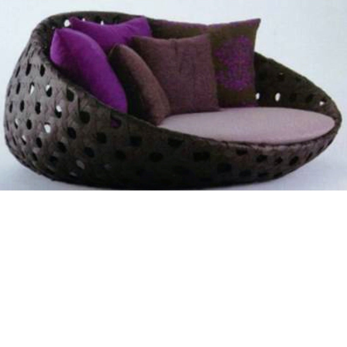 TR14001 Contura Daybed