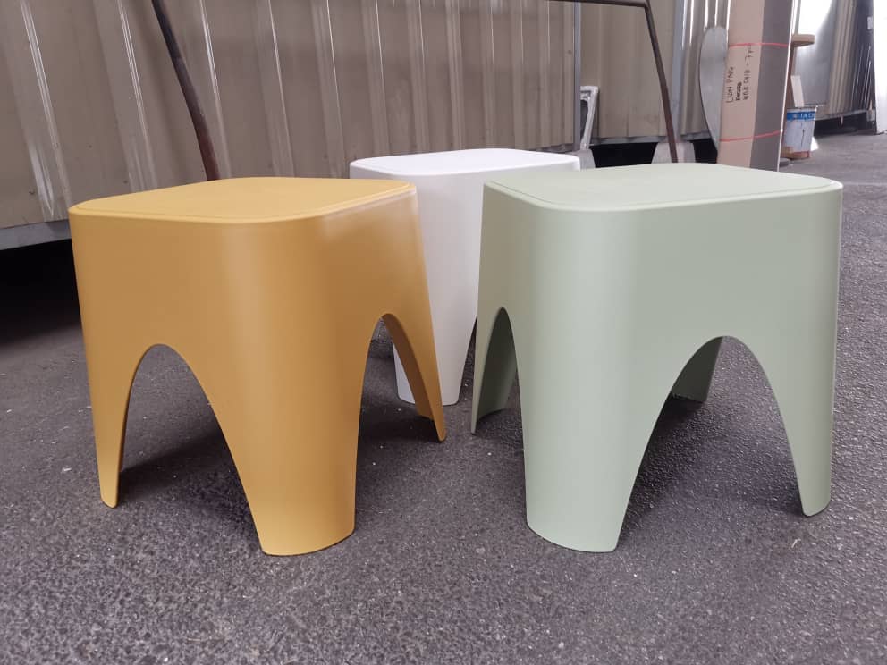 Topsy side table