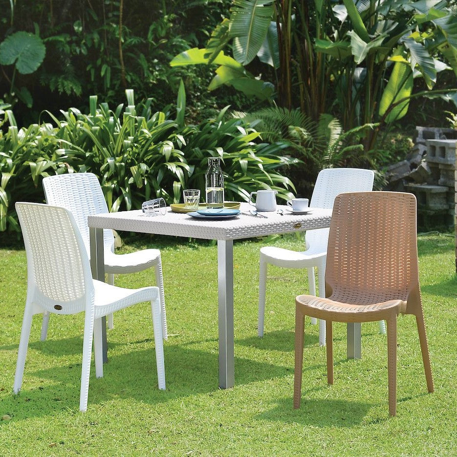 TRL10010 Lagoon Outdoor Dining Tables
