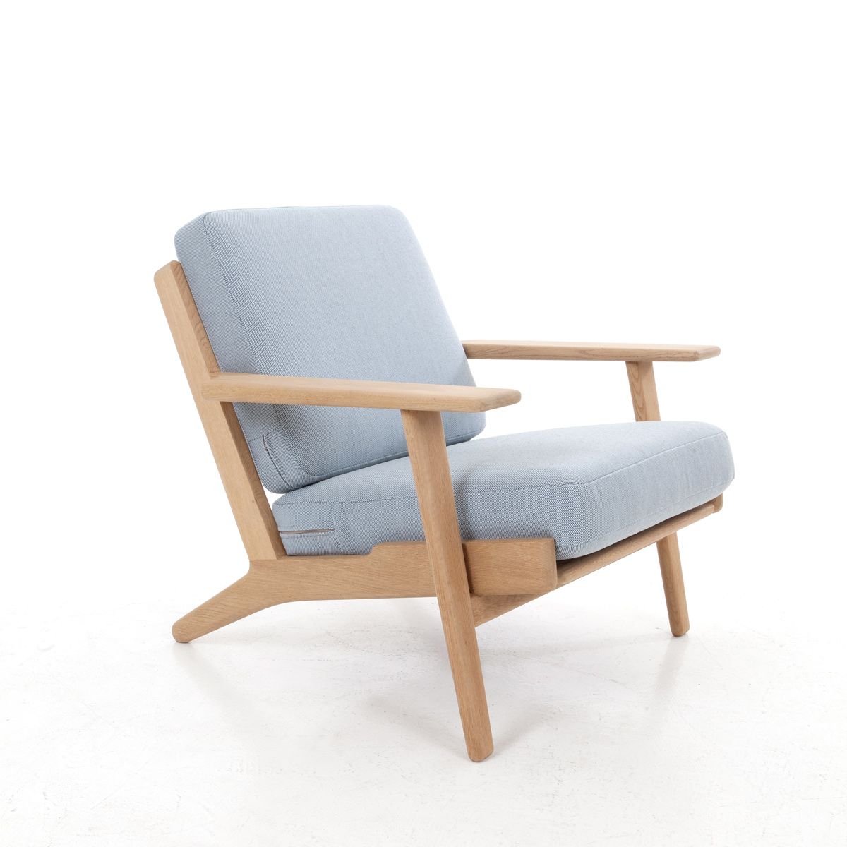 TR40071 Plank Chair