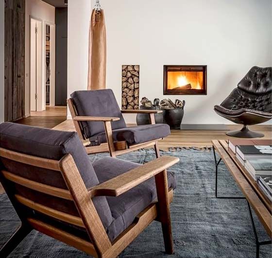TR40071 Plank Chair